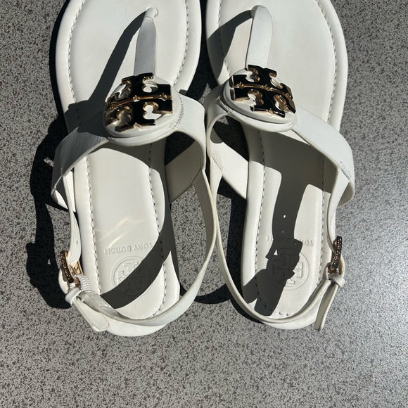 Tory Burch White Leather Sandals with Gold Accents - Picture 3 of 5